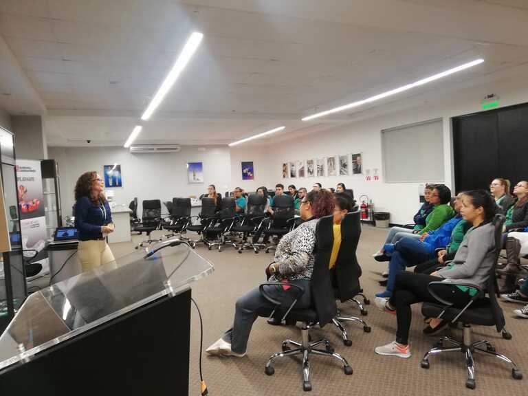 Trabajadores con desanimo o enfermos generan más pérdidas que el ausentismo o las incapacidades, advierten especialistas